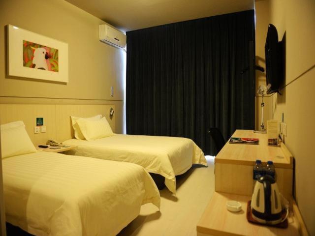 Jinjiang Inn Langfang Wanda Plaza Екстер'єр фото